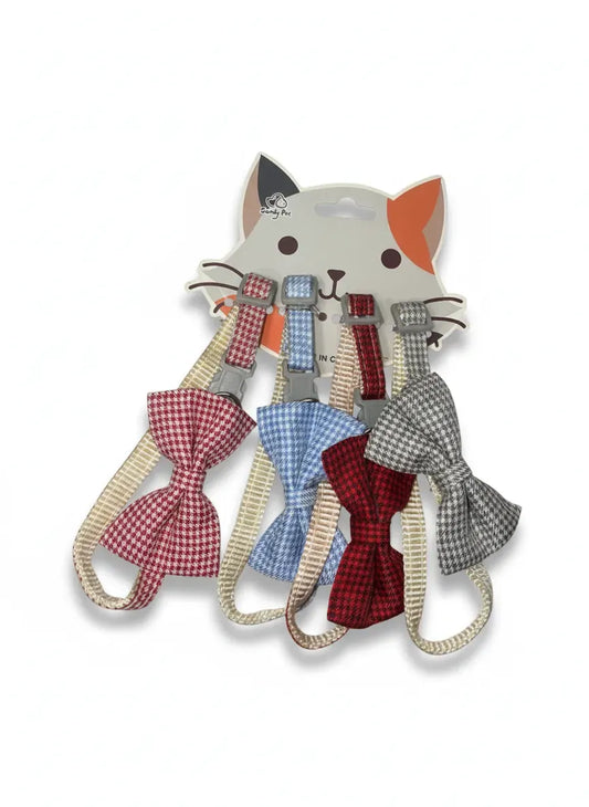 Bow cat collar